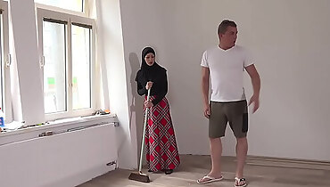 was specially registered babe screams in pain big cock commit error